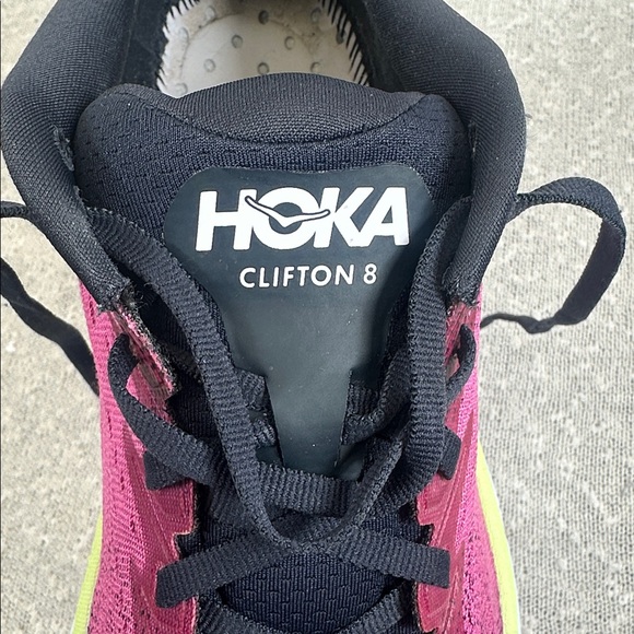 HOKA Clifton 8 Shoes Sneakers Women's size 10 Berry Rose - Picture 9 of 10